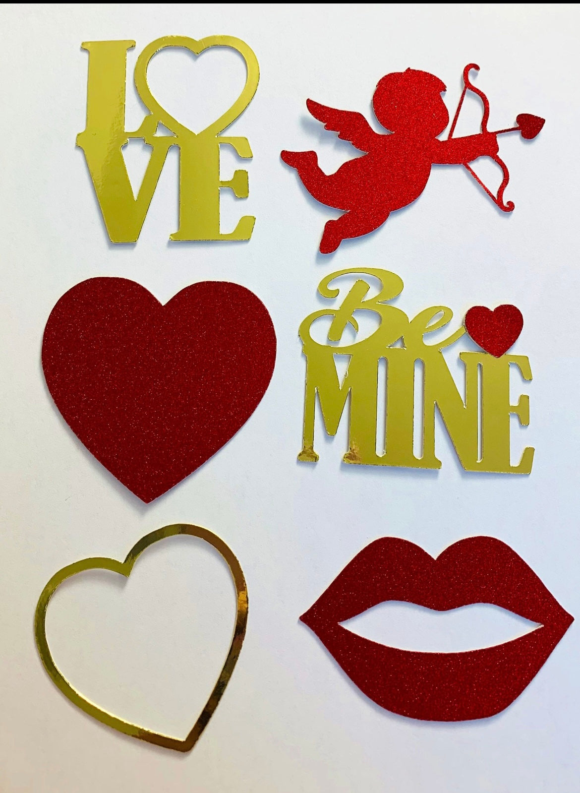 Valentines Cupcake Toppers x 6