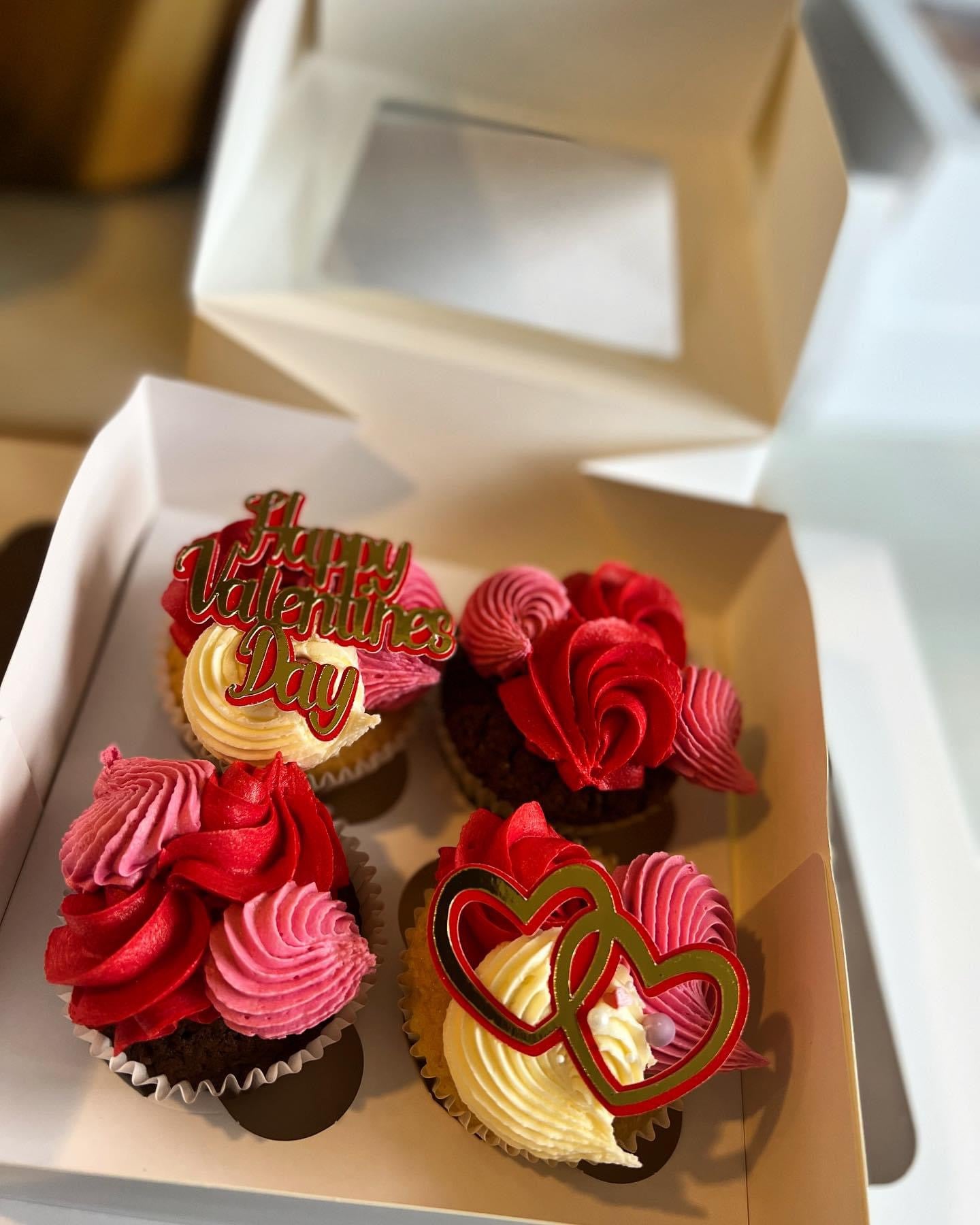 Valentines Cupcake Toppers x 3