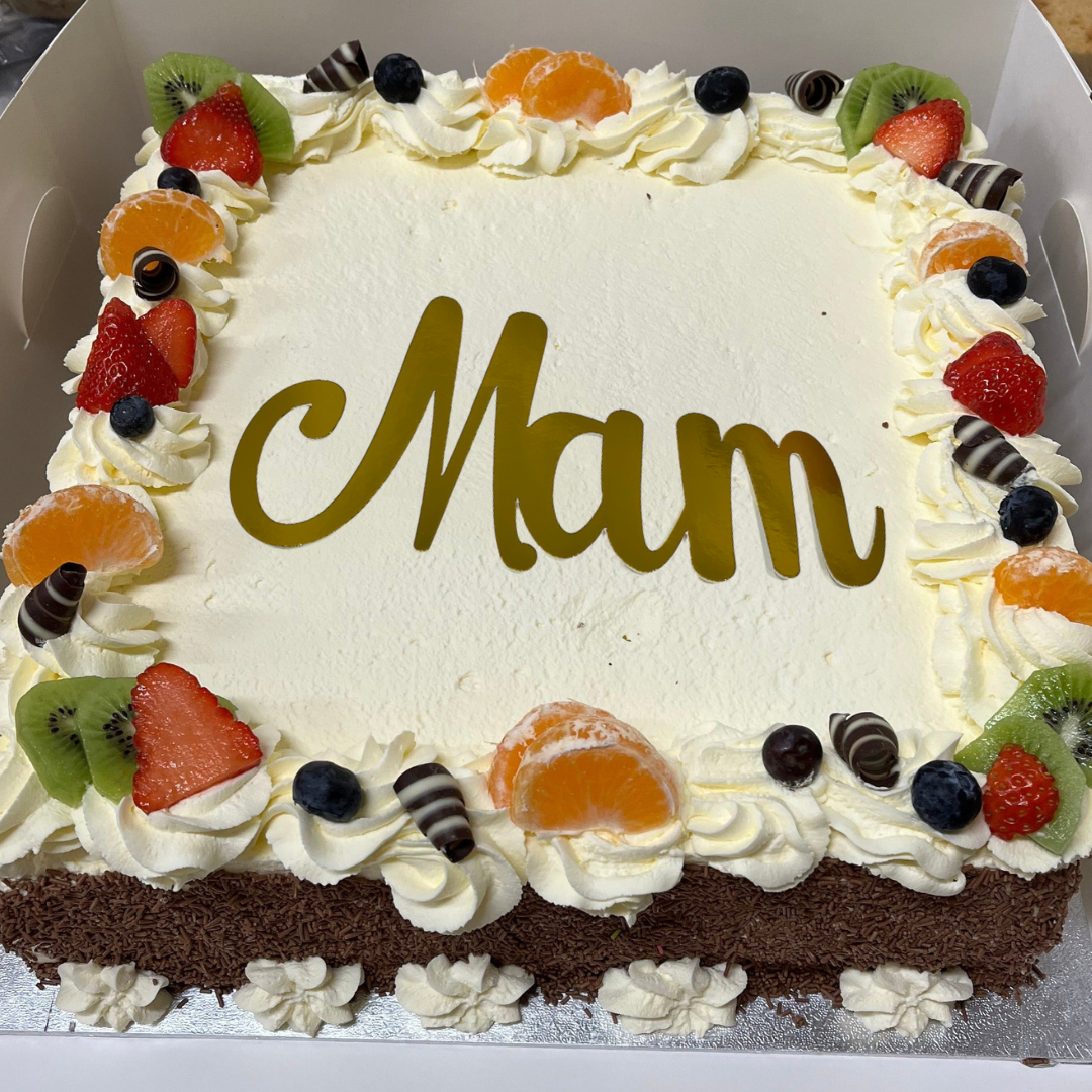 Mam Cake charm