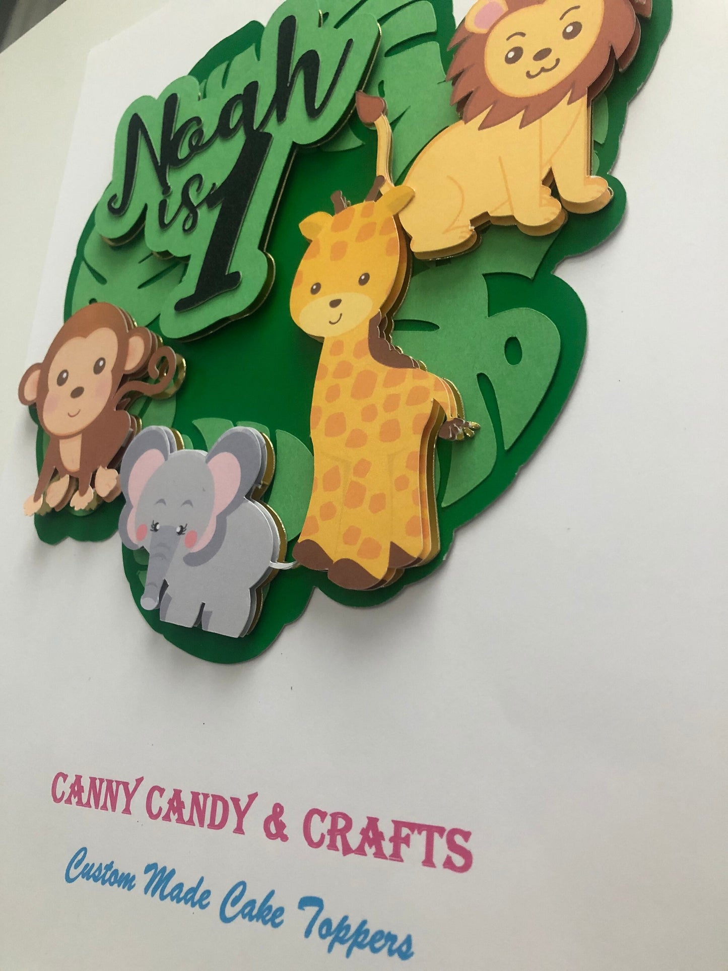 Jungle theme cake topper